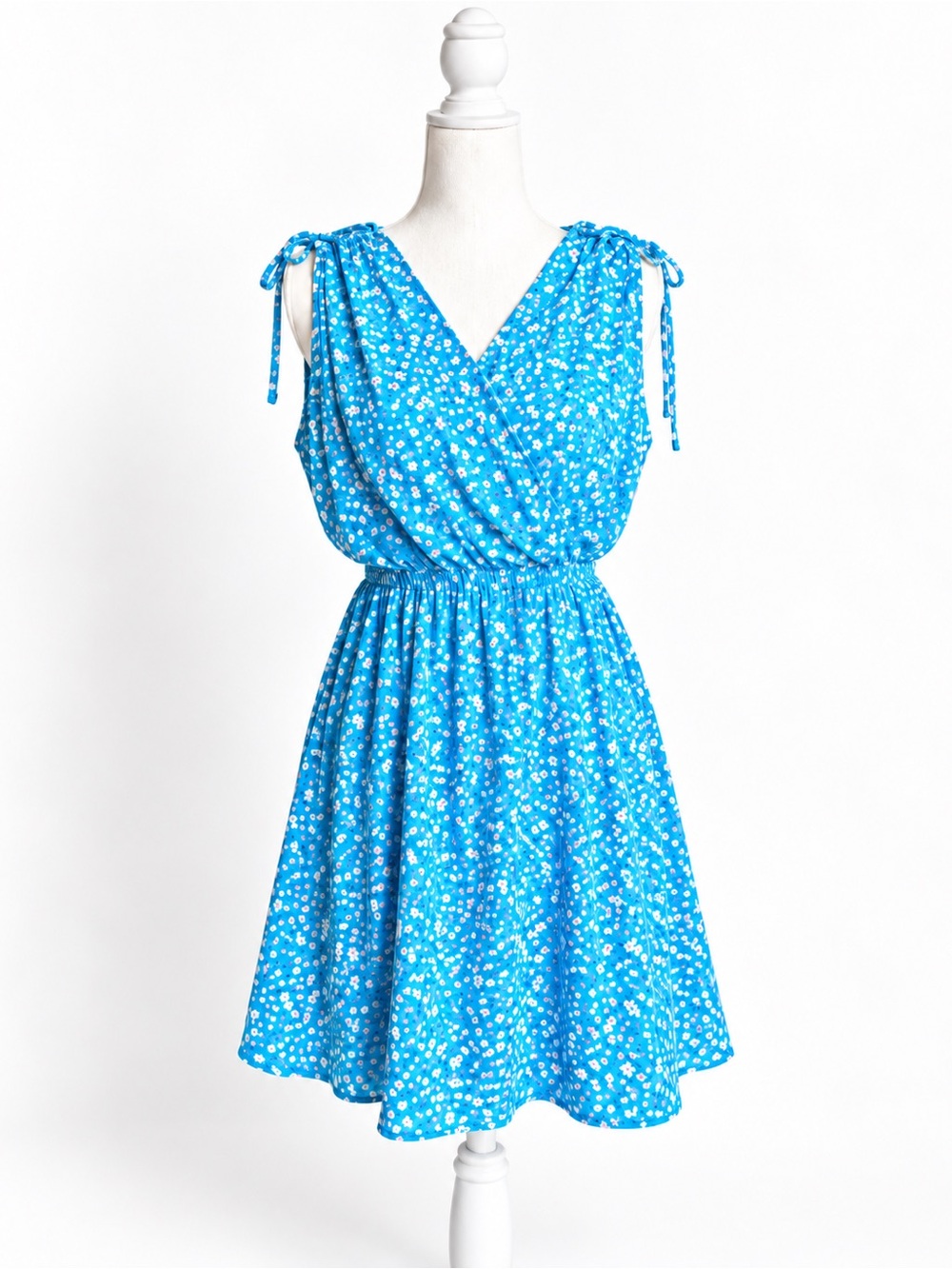 Kaileigh Stitch Fix Dorinda Blue Floral Tie Shoulder Sundress Size M